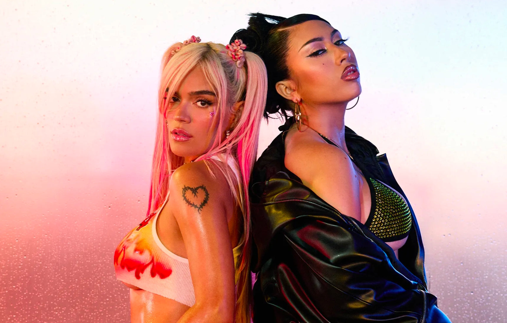 Kali Uchis y Karol G encienden con colaboración ‘Labios mordidos’