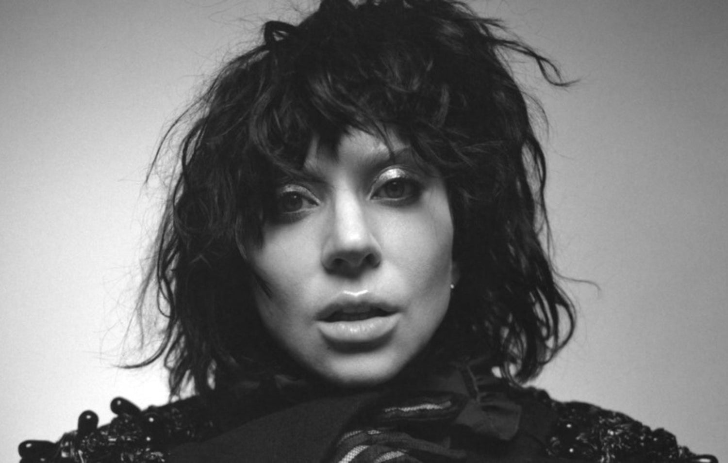 Lady Gaga deslumbra en los YouTube Broadcast